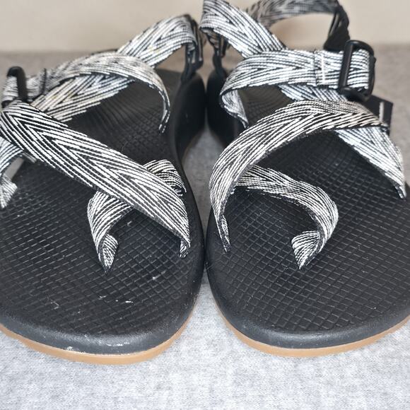 Chaco Women's Z2 Classic Sandal Trap Black White JCH108064 US Size 9 / EUR 40 - Picture 5 of 10